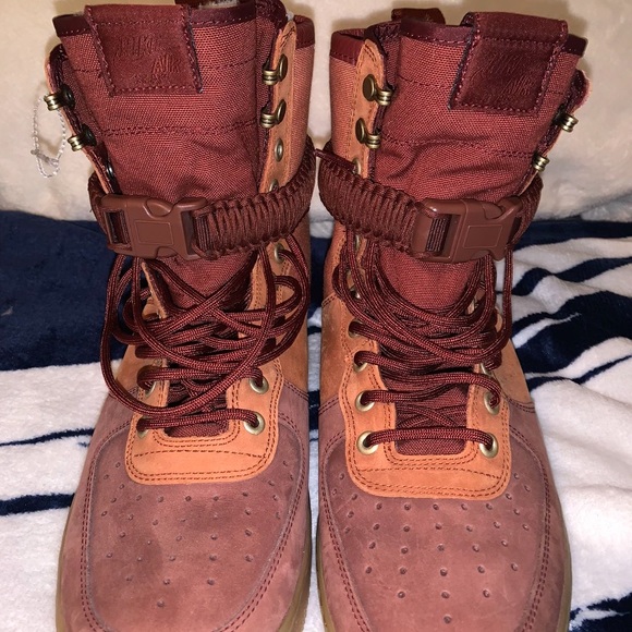 Nike SF Air Force 1 Dark russet - Picture 3 of 5